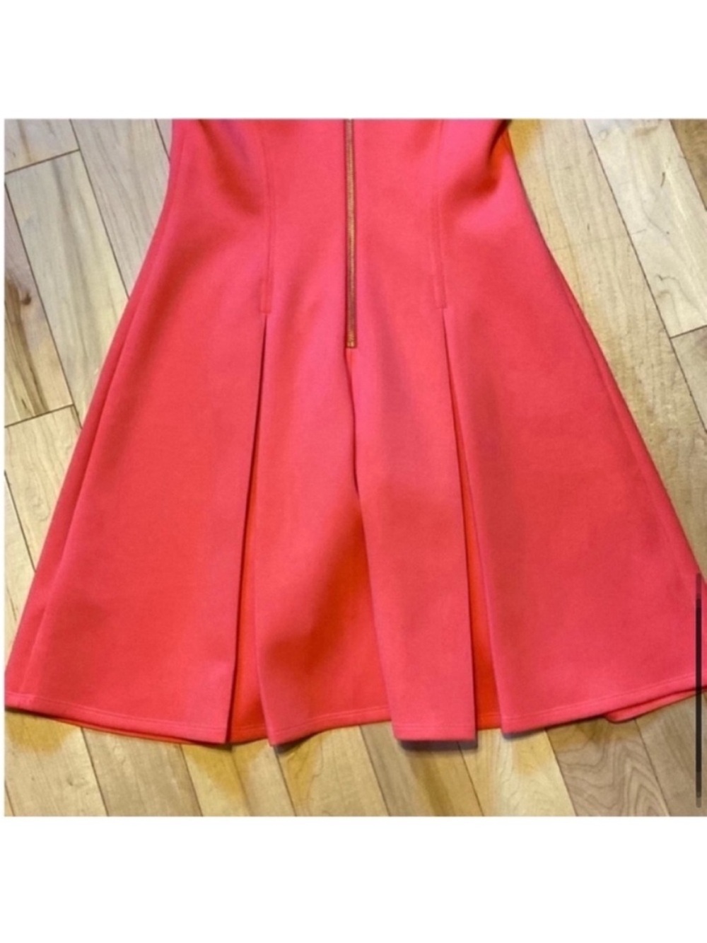 Ted Baker Coral sleeveless skater style dress exposed back gold zipper size 8-10 - Picture 9 of 13